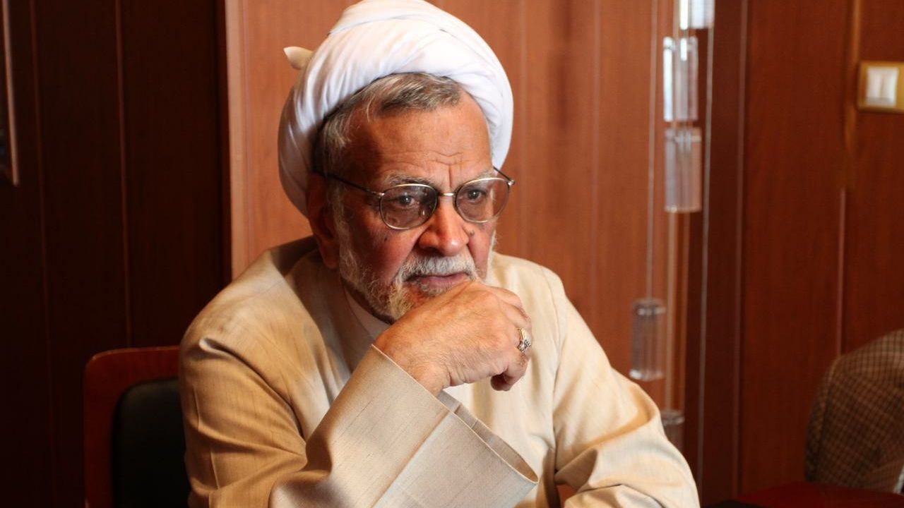 محمدجواد حجتی کرمانی: از انقلاب تا انقلابی‌گری سیاست از اجتهاد تا تقلید 