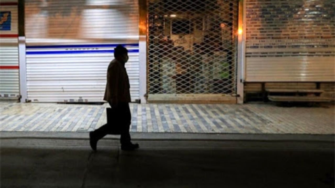 برای برداشتن محدودیت‌های کرونایی نباید عجله کرد