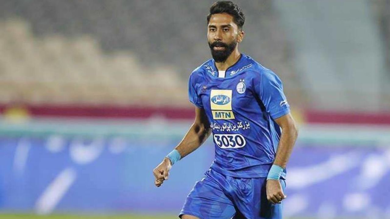 دلیل اخراج هافبک آبی‌ها مشخص شد