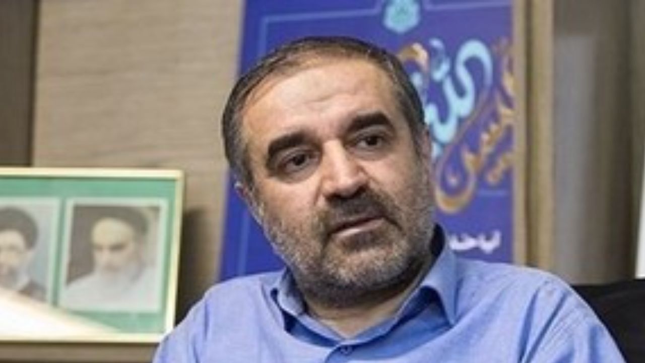 سلبریتی‌ها با هدایت سرویس‌های جاسوسی دشمن مثل میکروب بر بدن سیاست نفوذ کرده‌اند