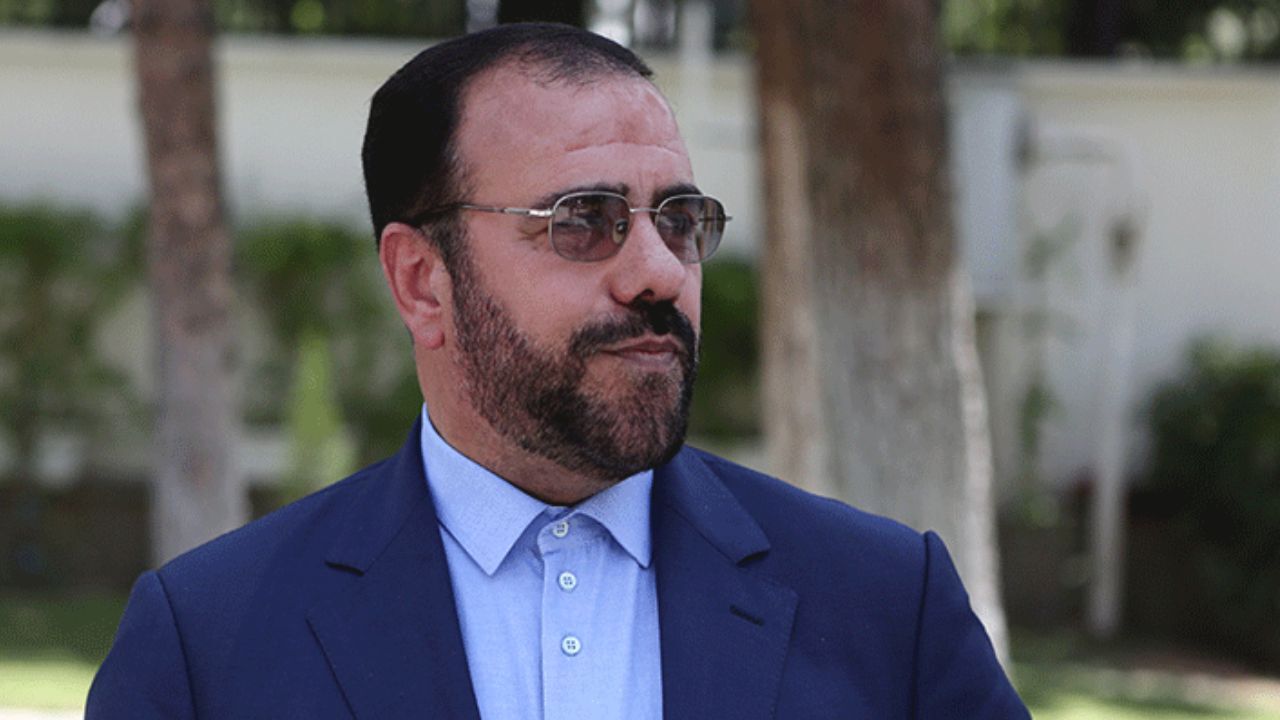 امیری: اهانت به شخص دوم مملکت در شان لباس روحانیت نیست