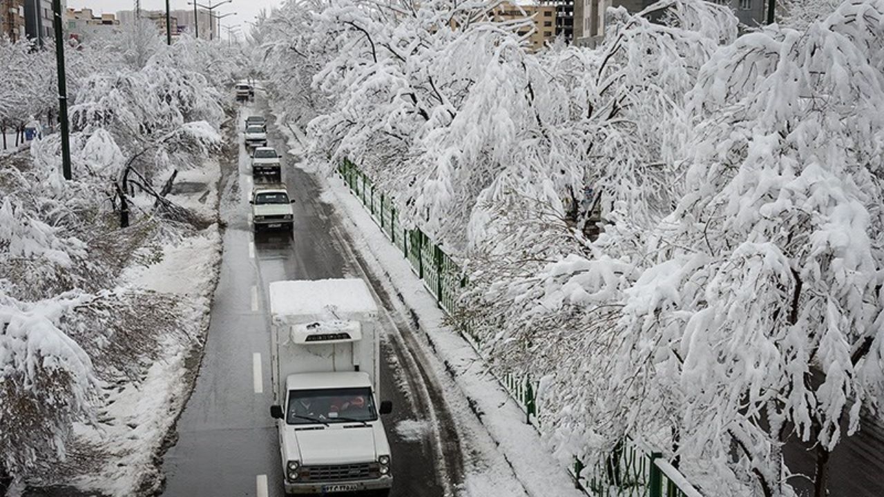 13 استان کشور برفی و بارانی می‌شود