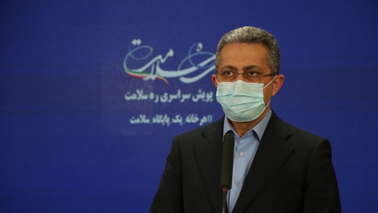 تجمع‌ها بدون فاصله اجتماعی حتی با ماسک سبب افزایش بیماری است