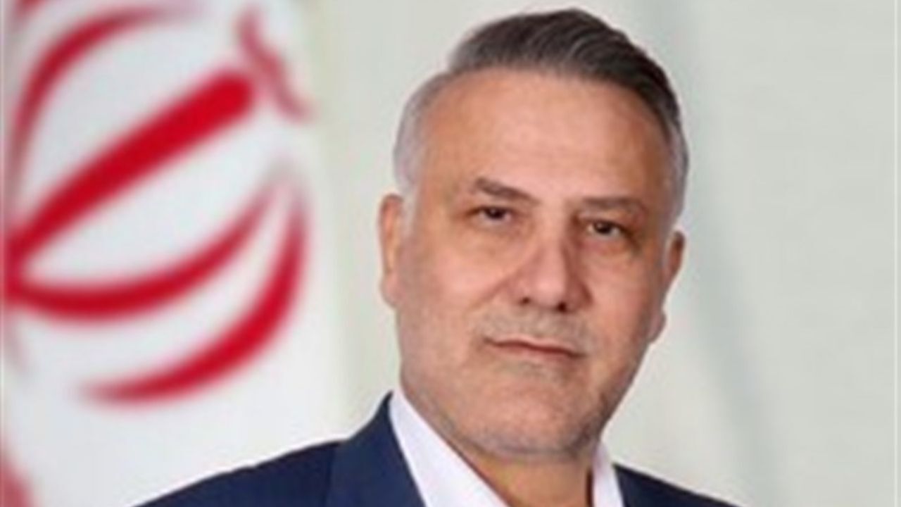 عضو کمیسیون اجتماعی: توسط کشورهایی ⁧‫که قدرت موشکی‬⁩‫مان‬ را تهدید می‌کنند، تحریم تسلیحاتی بودیم
