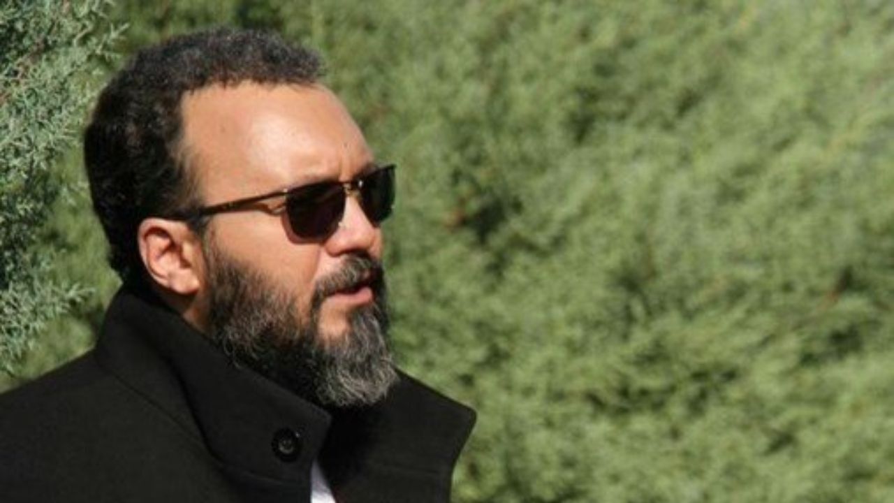 هشتمین قسمت مستند «بوی خون» با حضور کامبیز دیرباز