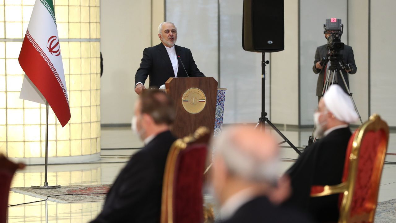 مردم ایران تهدید و فشار را با مقاومت جواب می‌دهند /  آنهایی که بر علیه ملت ایران جنگ به پا کردند در نهایت علیه ملت خود نیز جنگ به پا کردند