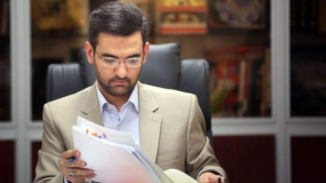 دردسر جدید آذری‌جهرمی / «نه شرقی نه غربی»؛ راهبرد نظام یا اتهام تازه؟