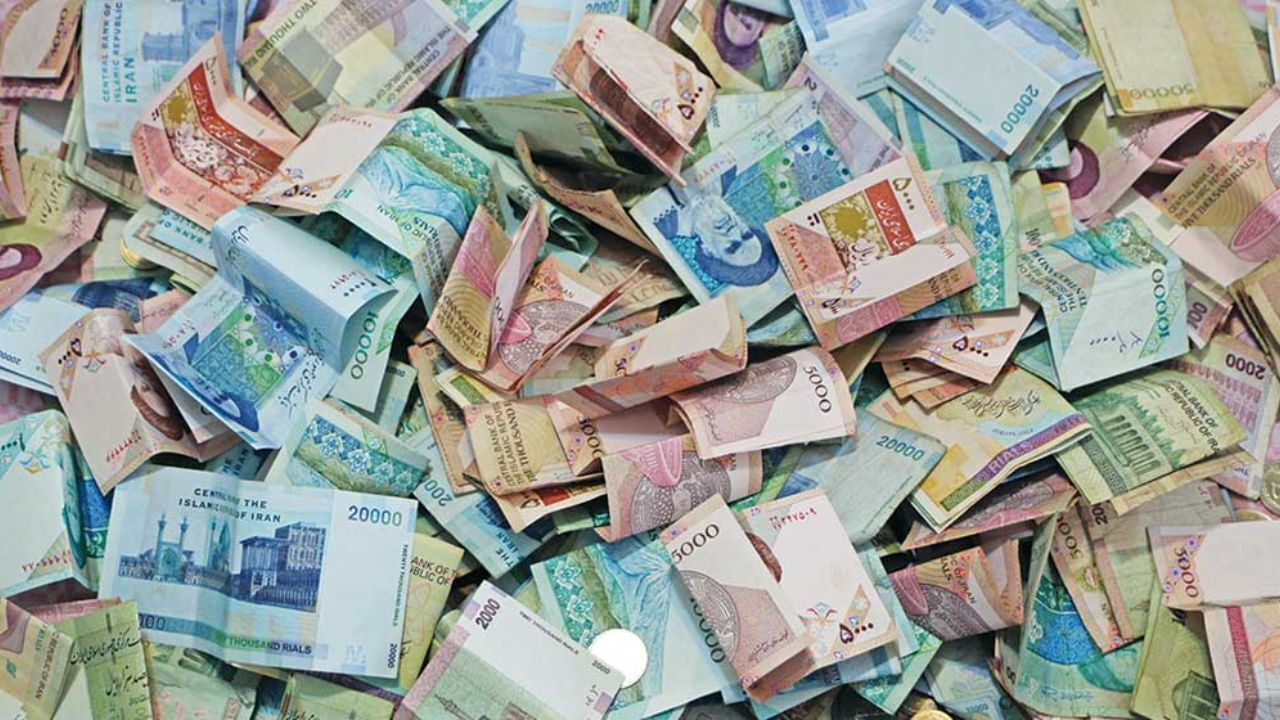 رشد انتشار اسکناس و مسکوک در آذر 99