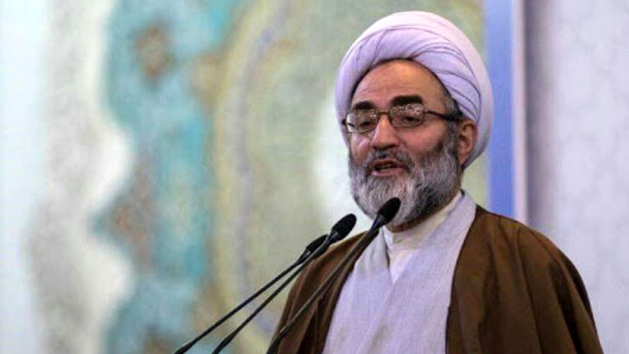 امام جمعه گیلان: قهر فرزندان ایران اسلامی صورت شما را قرمز خواهد کرد / امام جمعه شیراز: انتخابات پرشور مطالبه رهبری از مردم است