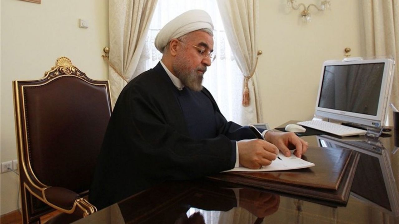 بازسازی همه مناطق زلزله‌زده تا پایان تیرماه سال آینده به اتمام برسد
