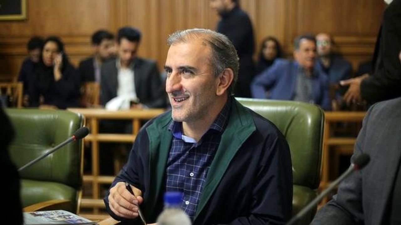انتقاد شورای شهری ها از بی‌توجهی حناچی به وضعیت قرارداد کارکنان شهرداری