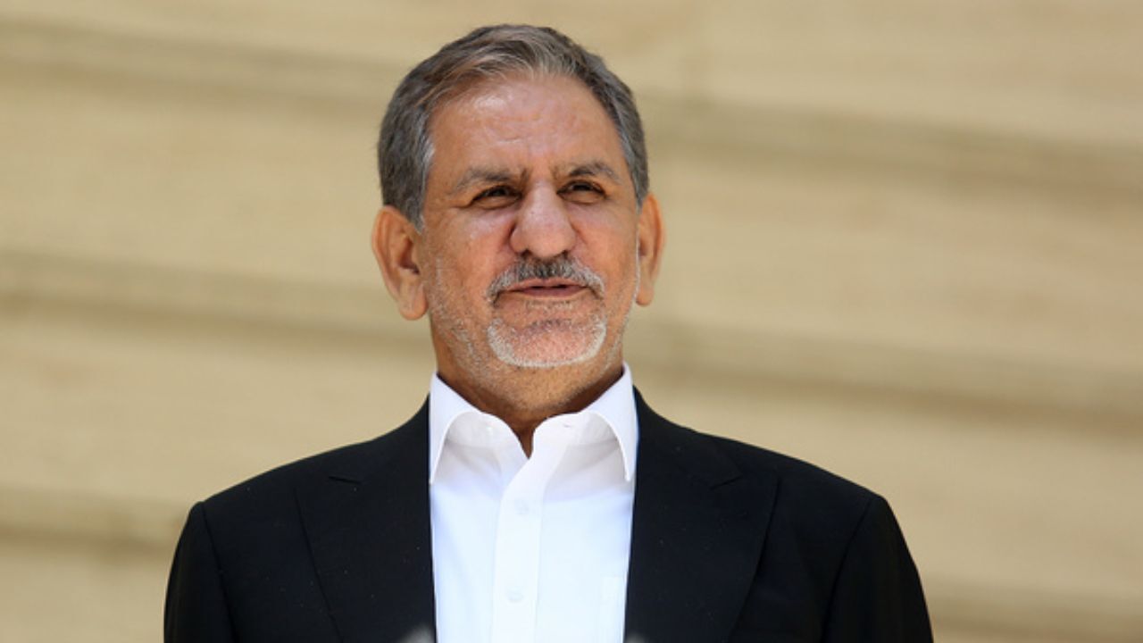 برگزاری یک جلسه مهم در دولت / جهانگیری، ظریف و صالحی پس از هیات دولت در یک جلسه شرکت کردند