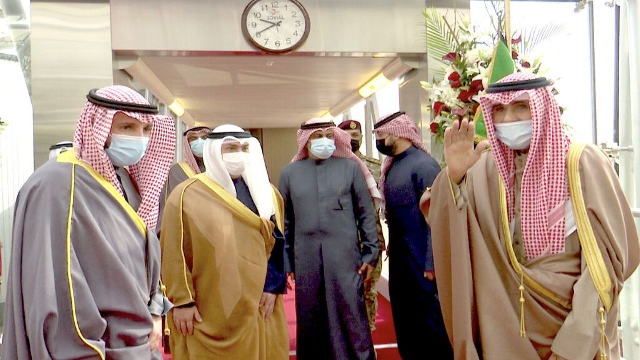 امیر کویت برای انجام معاینات پزشکی عازم آمریکا شد
