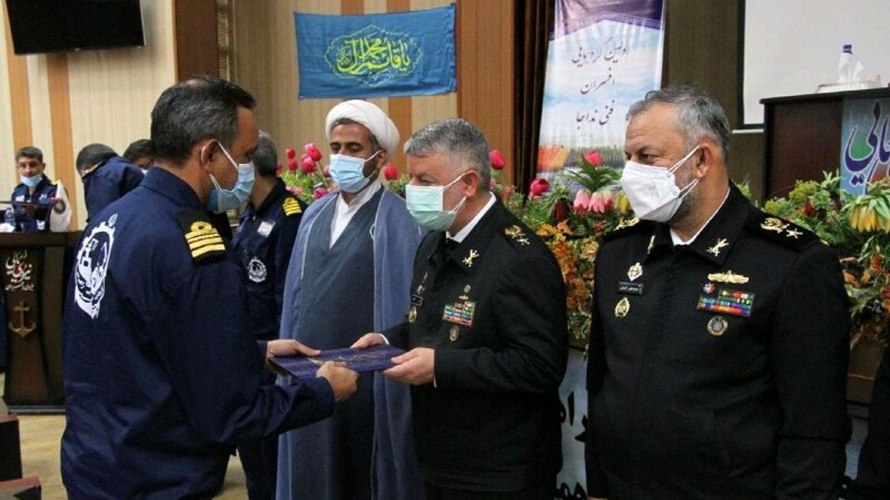 حضور نیروی دریایی ارتش در آب‌های بین‌المللی معادلات دشمن را بهم ریخت