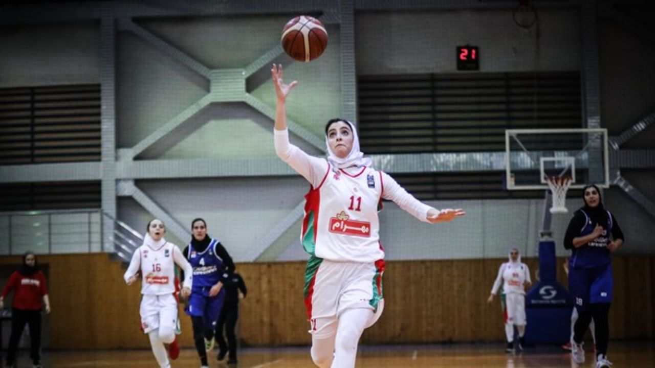 مهرام فینالیست لیگ برتر بسکتبال زنان شد