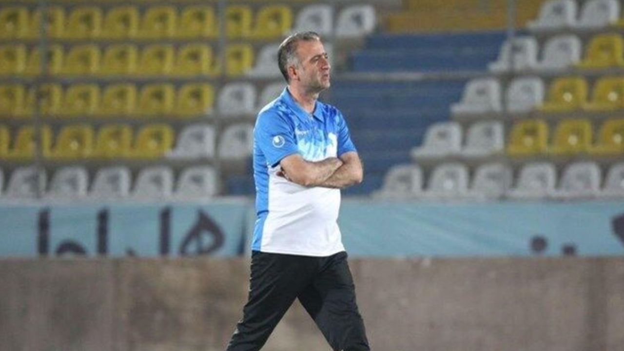 قرارداد کمالوند با استقلال امضا شد