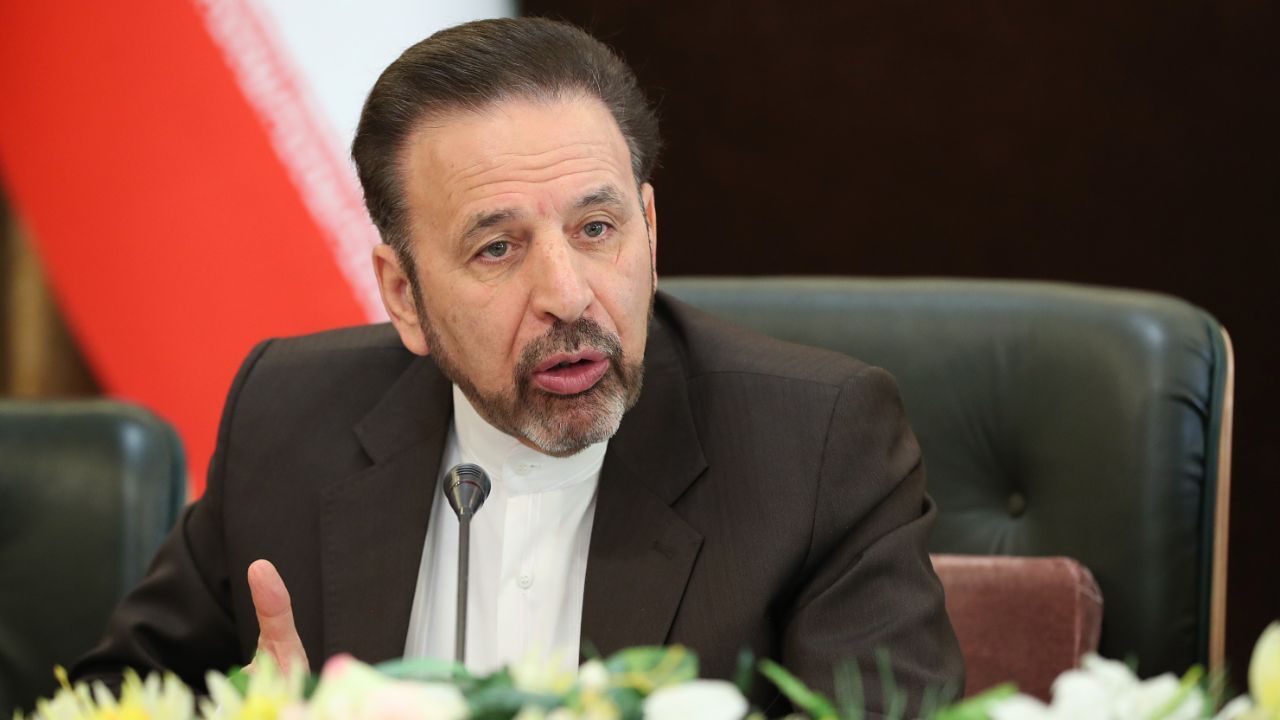 آمادگی ایران برای انتقال تجربیات مقابله با کرونا به کشور آذربایجان