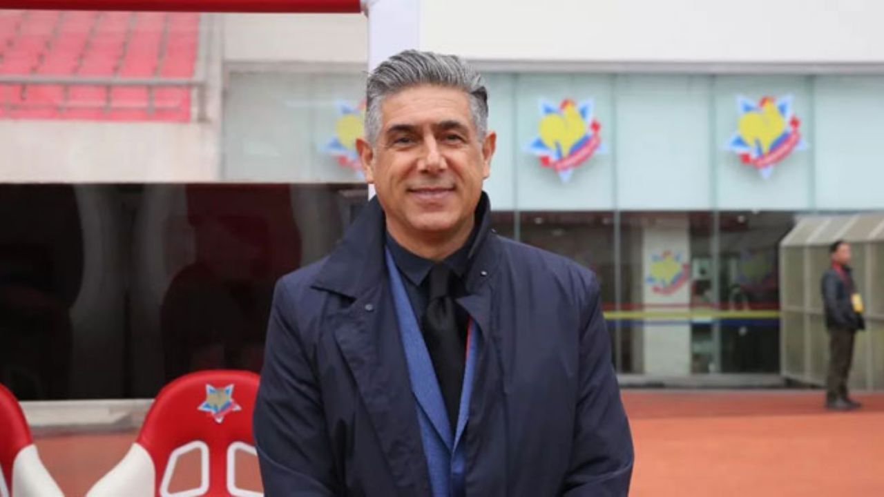 پرسپولیس شانس اول قهرمانی است/ هواداران یاد علی و مهرداد را مثل هادی زنده نگه دارند/ شاید دوباره در ایران مربیگری کنم