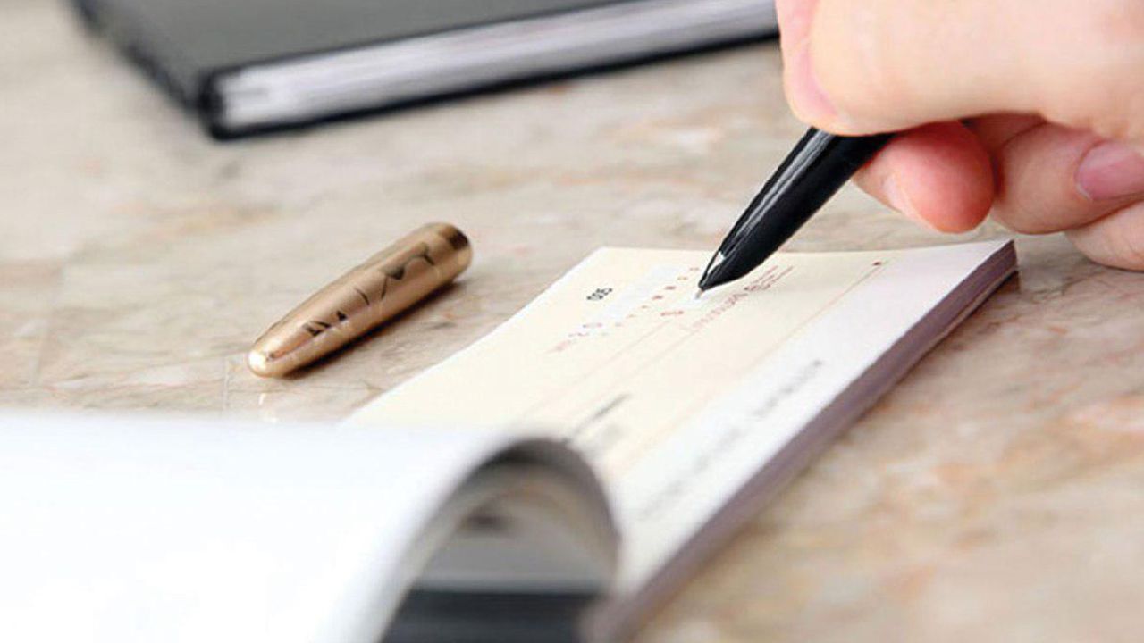 چک‌های قدیمی کماکان اعتبار دارند