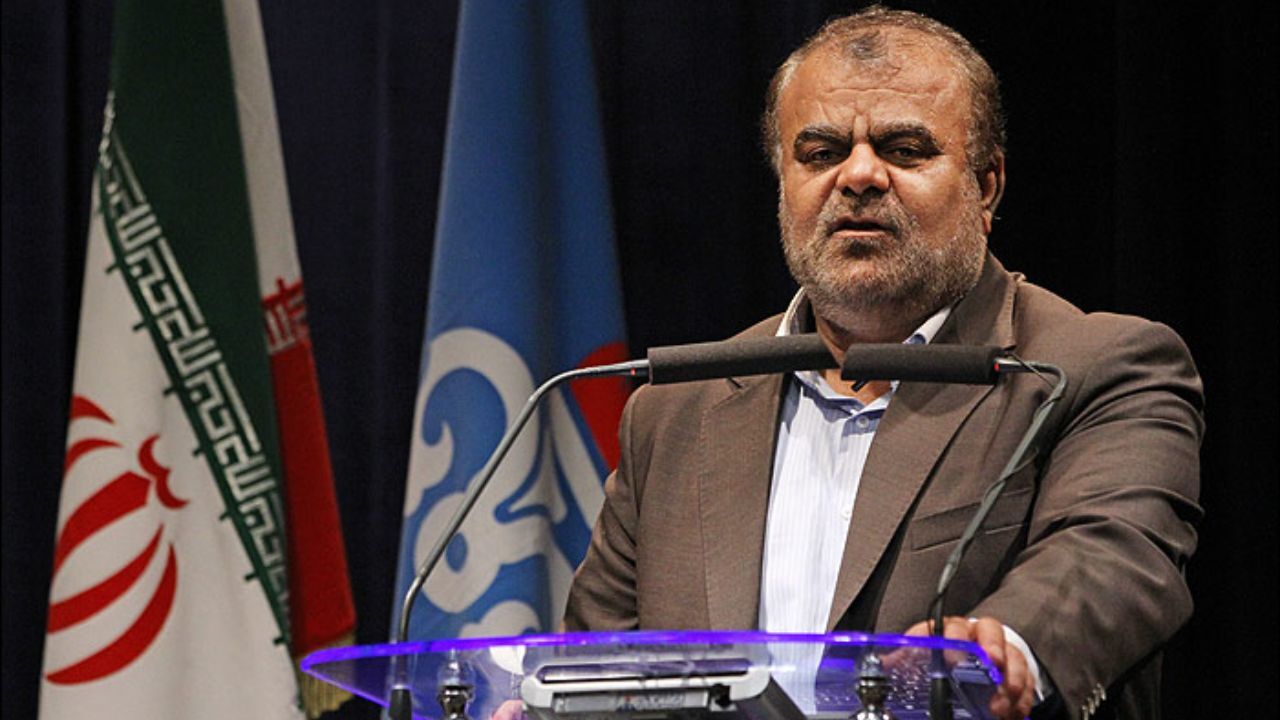 معاون اقتصادی سپاه قدس: دکل گمشده زمان احمدی‌نژاد برای ناجا بود