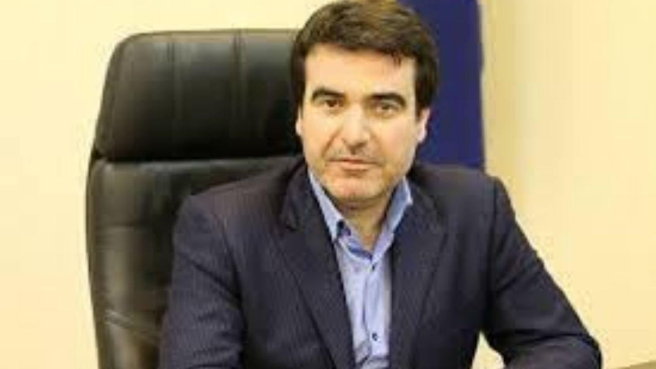 حقوق و مزایای پایان سال و عیدی کارکنان شهرداری و نیروهای حجمی اعم از پاکبانان، فضای سبز و نگهبانان پرداخت شد
