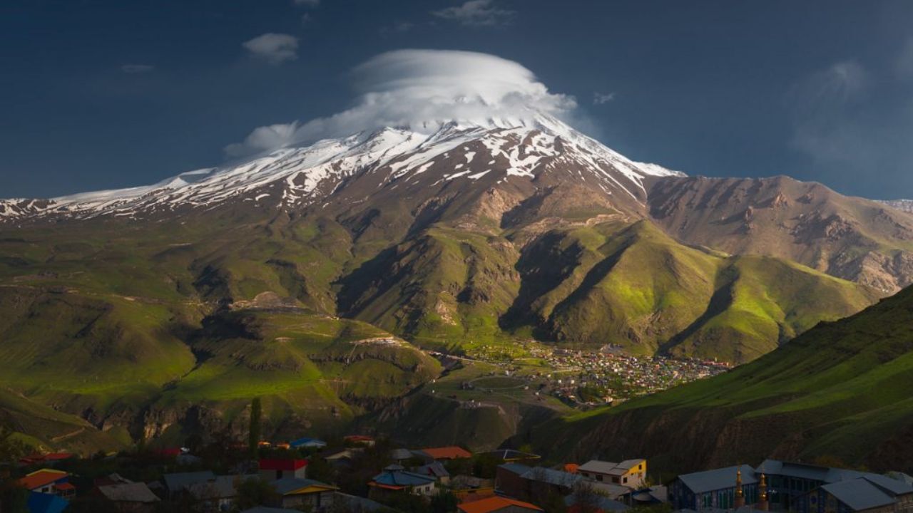 دماوندخواری ادامه دارد