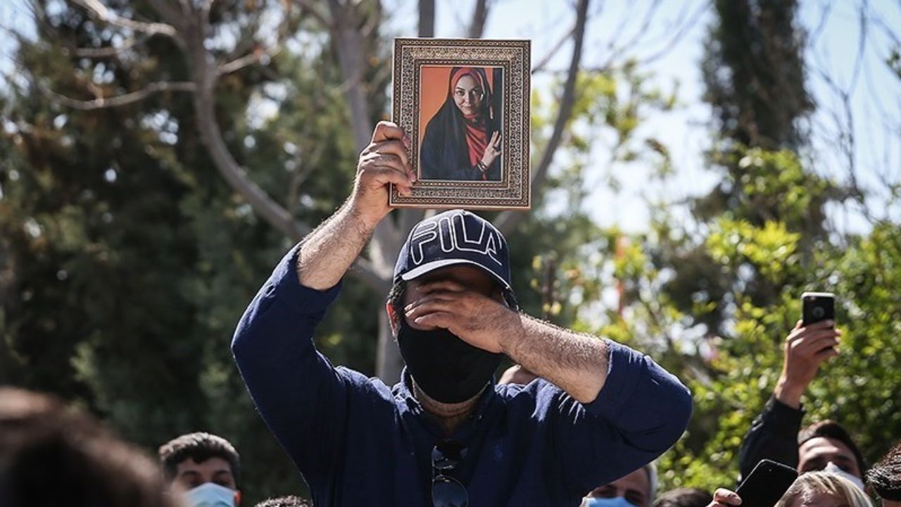 نتایج آزمایشات «آزاده نامداری» هنوز مشخص نشده است