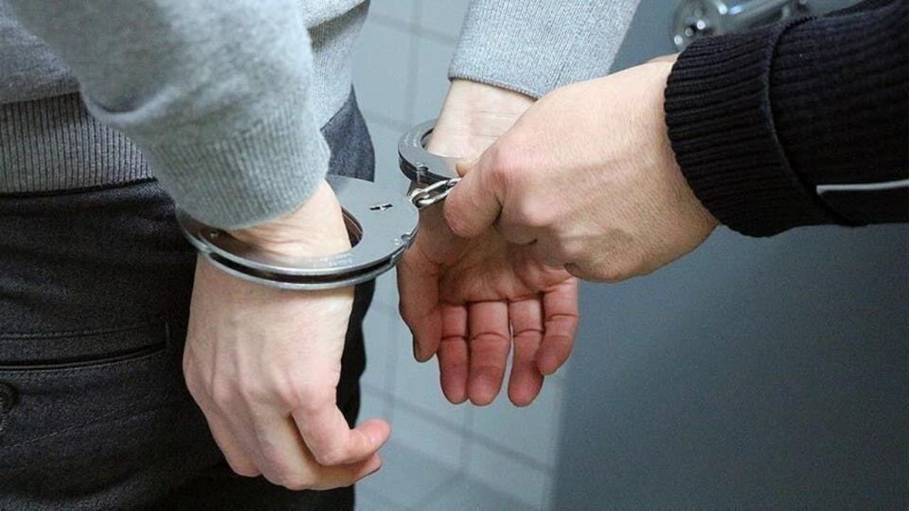 محکومیت مشروب‌فروش با کور شدن مشتری