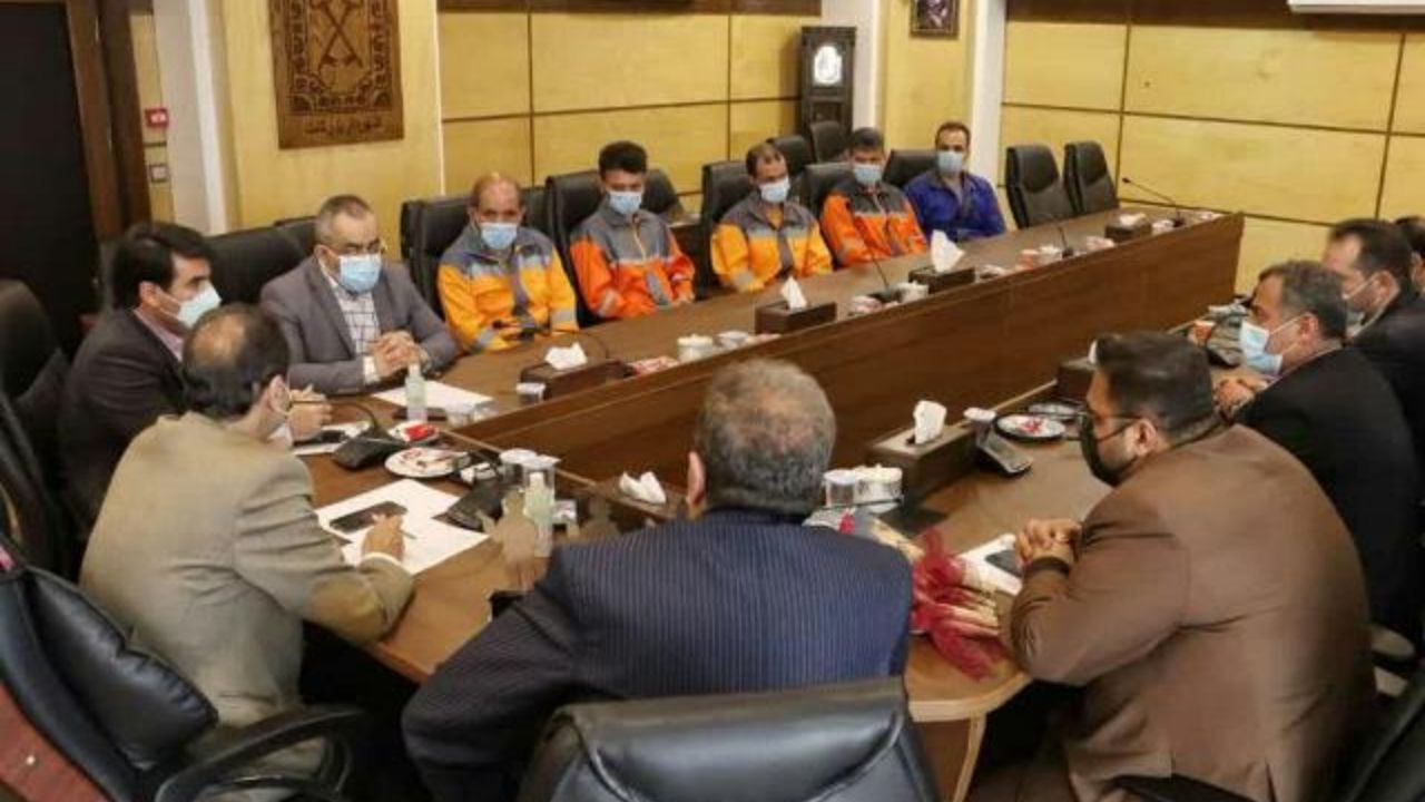 برگزاری نظرسنجی از شهروندان به جهت انتخاب پاکبانان نمونه