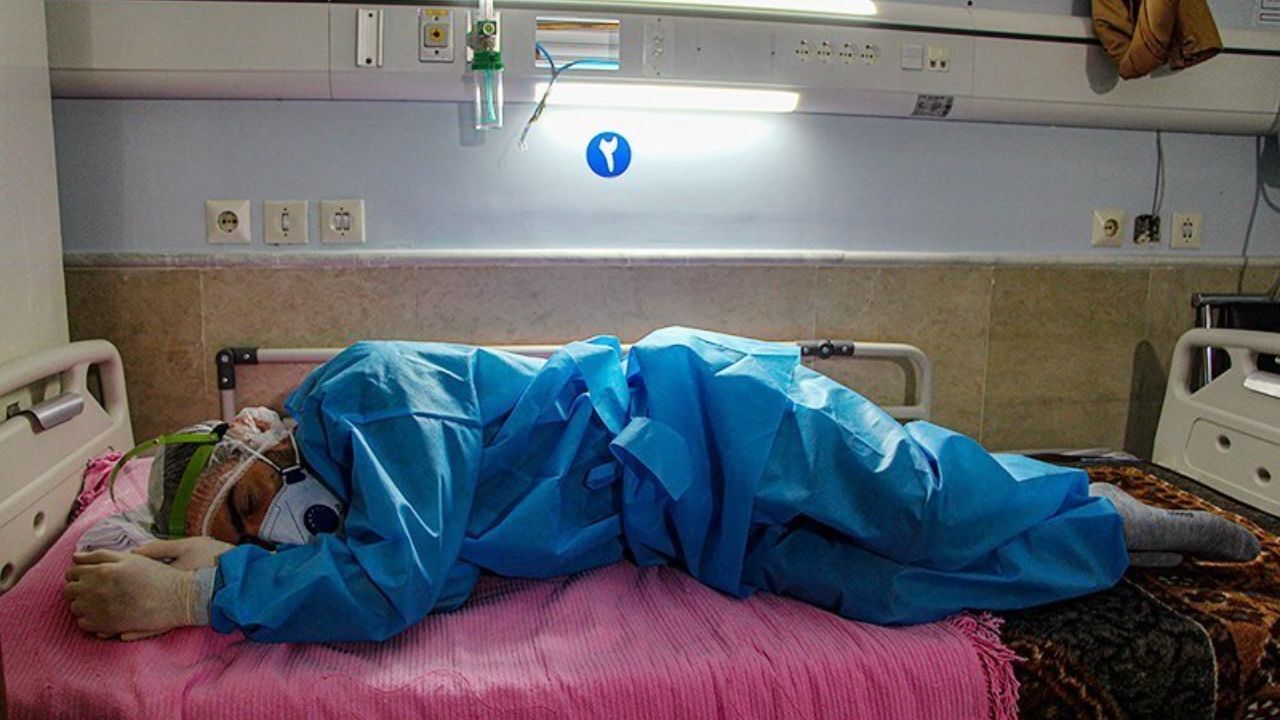 8 هزار امضا برای توقف رنج پرستاران/ دبیرکل خانه پرستار: اتحاد کلید تغییر وضع موجود است