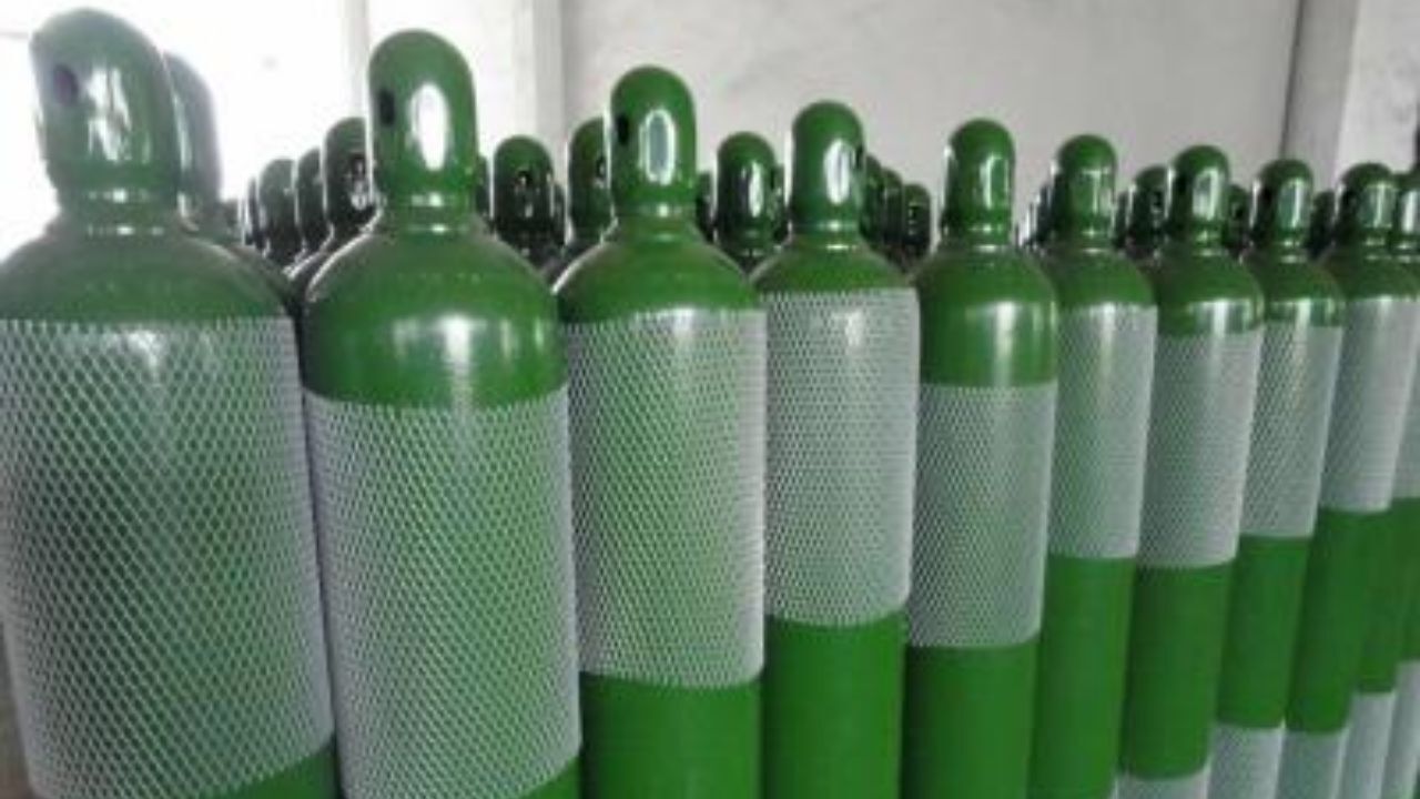 قطع سهمیه اکسیژن صنعتی در برخی استان‌ها/ افزایش 3 تا 4 برابری تقاضا در تهران/ بزودی گاز اکسیژن گران می‌شود