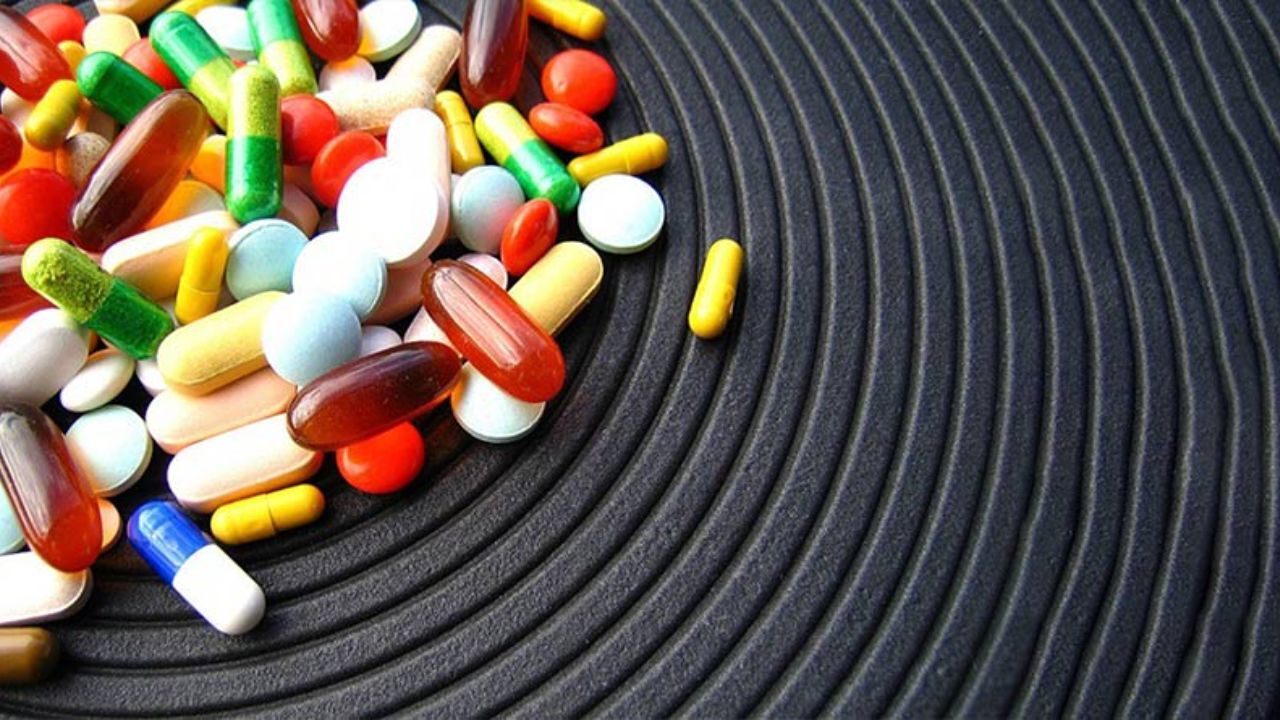 فروش دارو به شکل آنلاین مجاز نیست