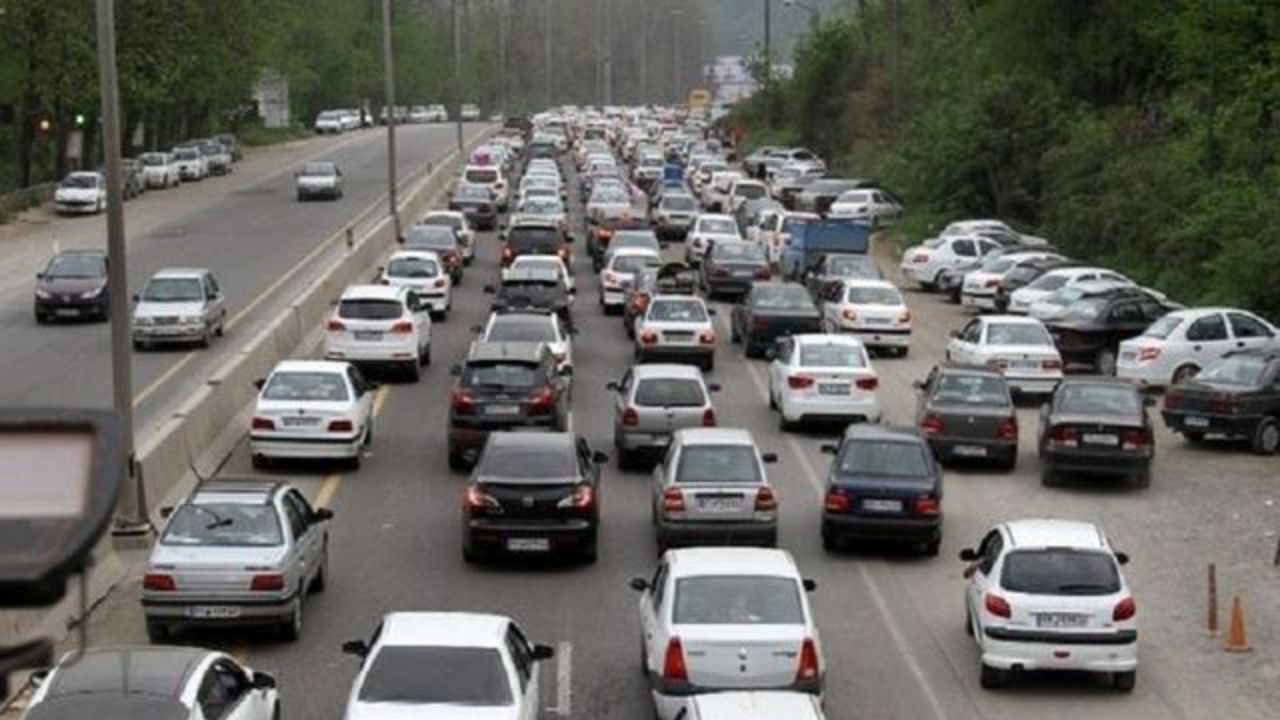 شاهد تردد روان در محورهای شمالی کشور هستیم