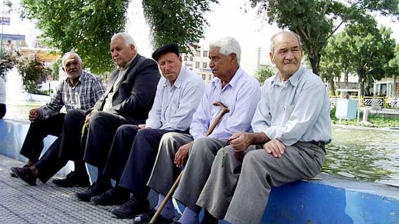 آمار بازنشستگان تامین اجتماعی/ کاهش جمعیت از کارافتادگان