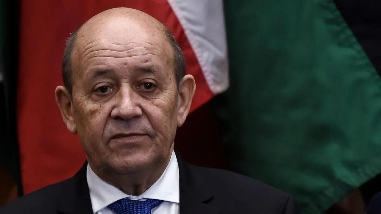 وزیر خارجه فرانسه به لبنان سفر می‌کند