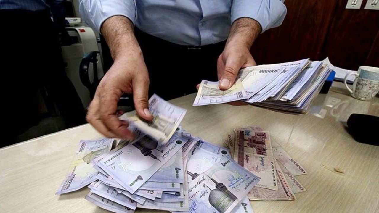 عوامل موثر بر کنترل تورم و تقویت ریال/ گسترش دیپلماسی اقتصادی