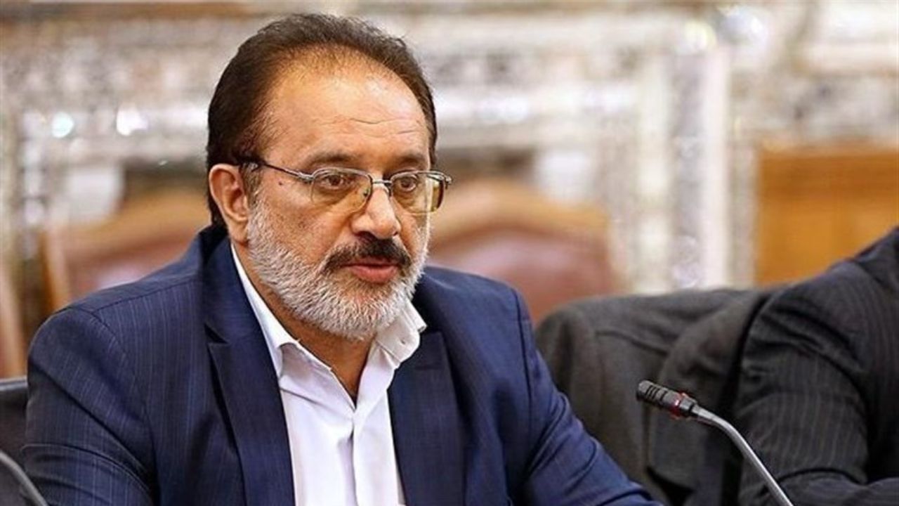جهانگیری اگر در دولت کاره‌ای نبود باید کناره‌گیری می‌کرد/ دولت بیشترین حمایت رهبری را داشت/ روحانی برای وزرا وقت نمی‌گذاشت و بیشتر به سیاست خارجی می‌پرداخت/  اگر  دولت حمایت رهبری را نداشت در بسیاری از مشکلات کشور را به بن‌بست می‌رساند