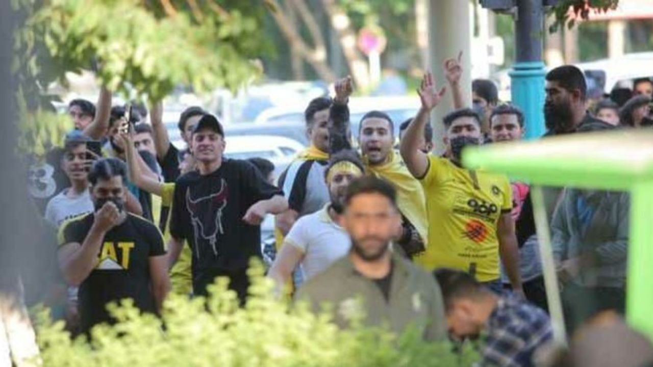 امنیت تیم ما تهدید شد/ رفتار هواداران منتسب به سپاهان متناسب با آداب میزبانی نیست