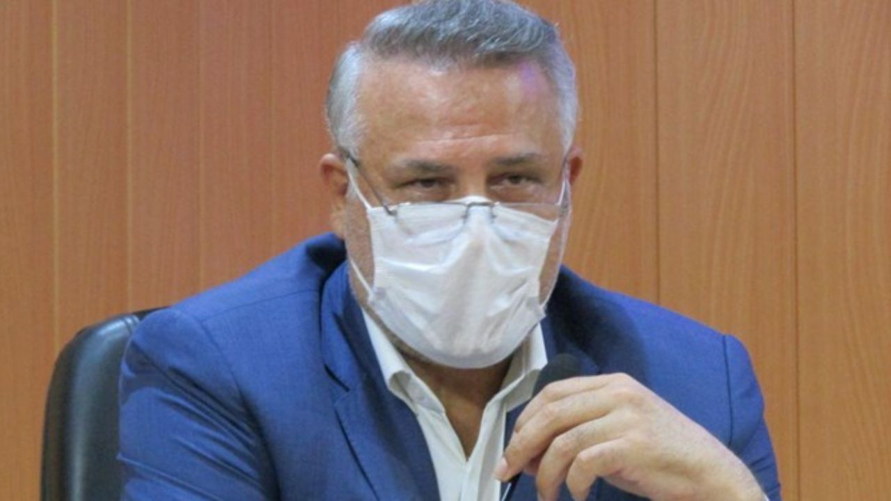 شنبه تعطیل نیست