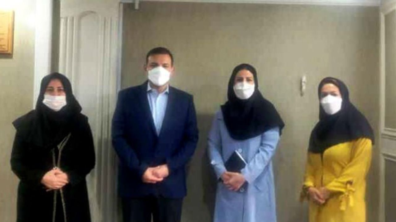 جلسه سرمربیان تیم‌های ملی زنان با عزیزی خادم/ تاکید رئیس فدراسیون بر توجه باشگاه‌ها به زنان