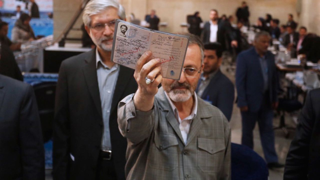مسعود زریبافان داوطلب کاندیداتوری انتخابات شد