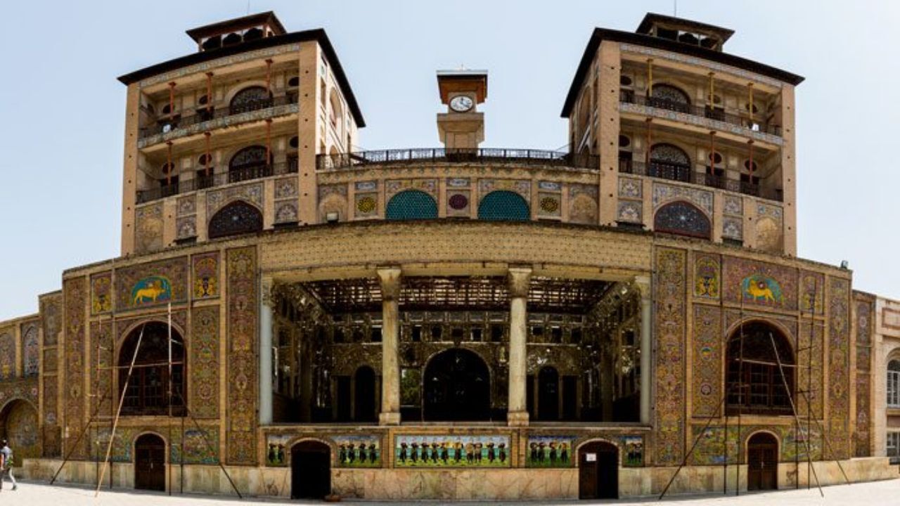قدیمی‌ترین در کاخ گلستان باز شد / باب عالی بازگشایی شد