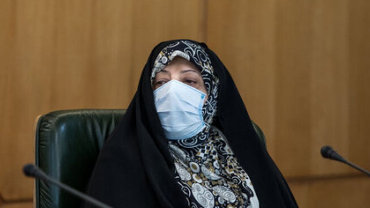 20 درصد زنان سرپرست خانوار از هیچ حمایت بیمه‌ای برخوردار نیستند/ دو بسته دولت برای زنان