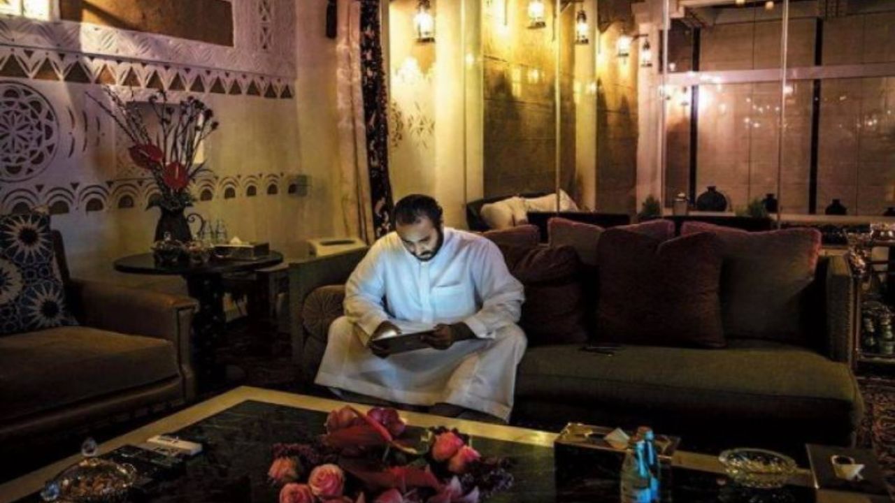 دور دنیا| محمد بن سلمان عاشق بازی‌های کامپیوتری است + عکس