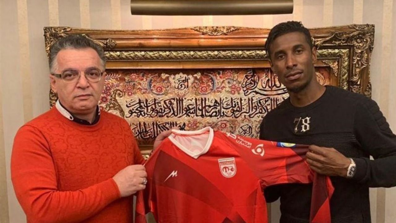 880 هزار دلار برای کنستانت بدون یک دقیقه بازی!