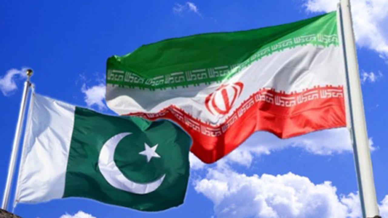 هیچ بانکی در پاکستان برای مبادلات پولی نداریم/ حصارکشی تاثیری بر تجارت رسمی ندارد/ برنامه‌های صادرات به پاکستان محقق نشد