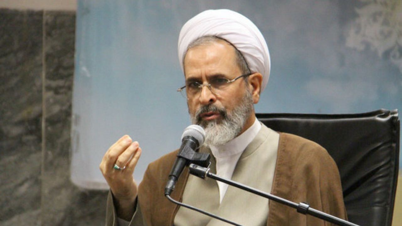 هیچ عذری وجود ندارد که در انتخابات مشارکت نداشته باشیم