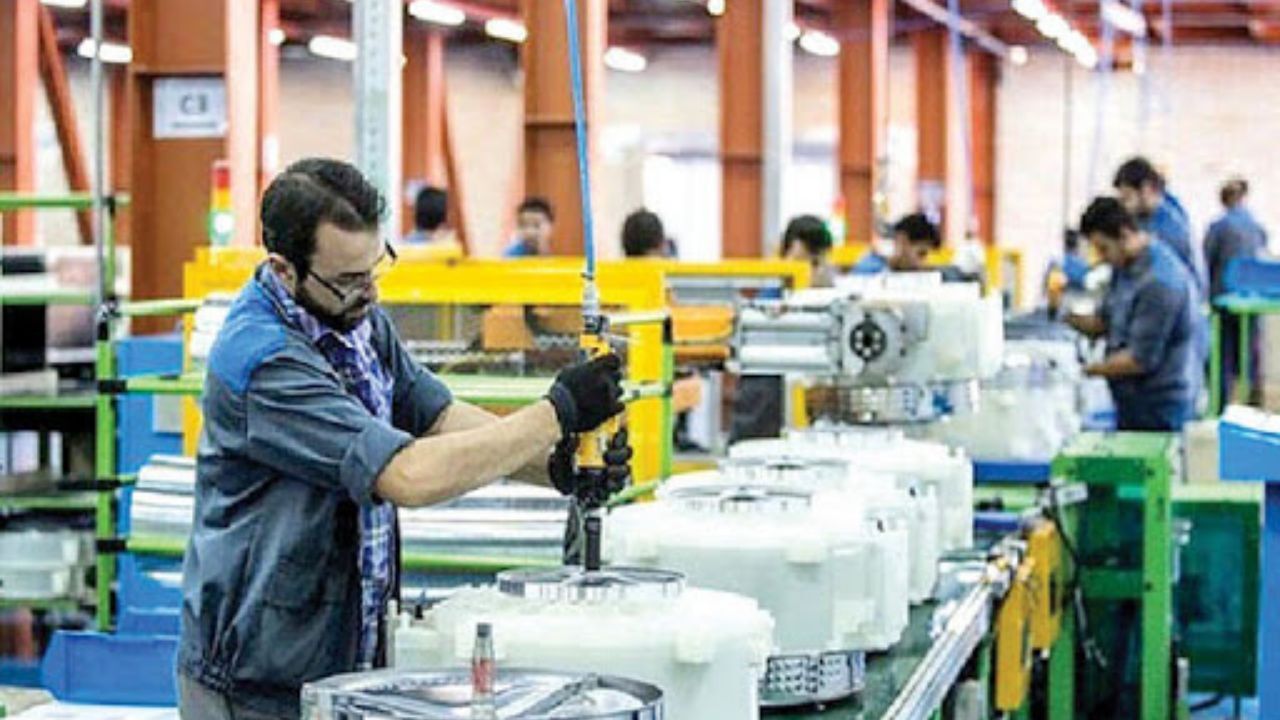 بیش از 900 بنگاه صنعتی راه‌اندازی شد