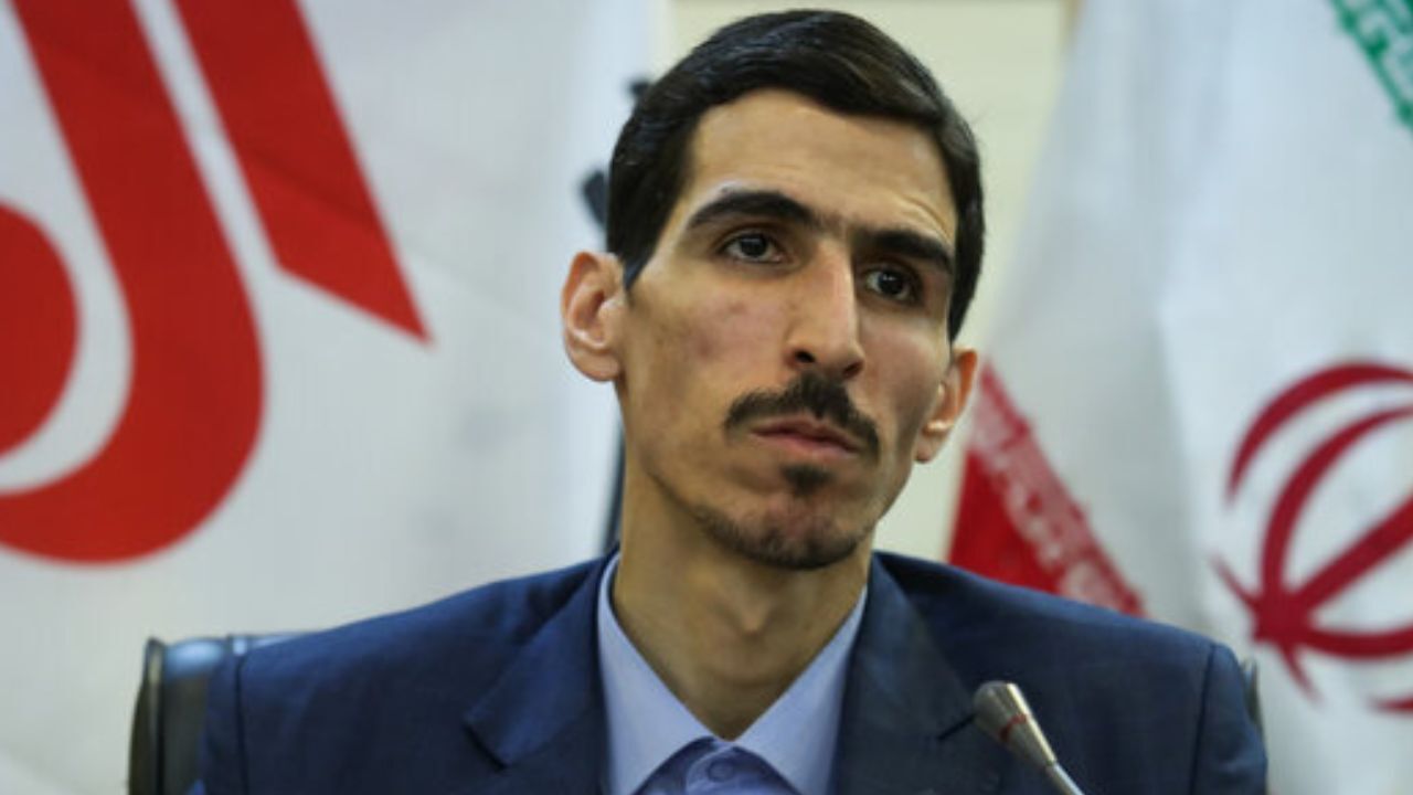 انتخابات 1400| باز هم خبر کناره‌گیری زاکانی تکذیب شد / سخنگوی ستاد زاکانی: آقای همتی بانک مرکزی را با ادمین اداره می‌کردید؟
