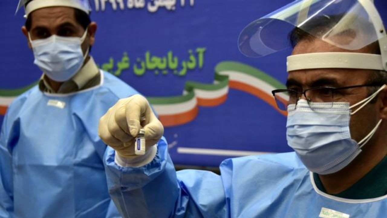 ورود محموله جدید واکسن خارجی کرونا به زودی/ واکسن‌های کرونای تولید داخل کفاف نیاز کشور را نمی‌دهند
